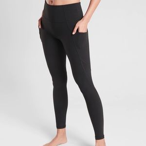 Athleta 7/8 Salutation Tight